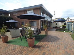 Surfside Holiday Apartments