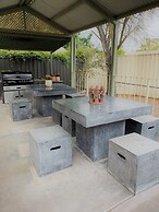 Angaston Mews Apartments