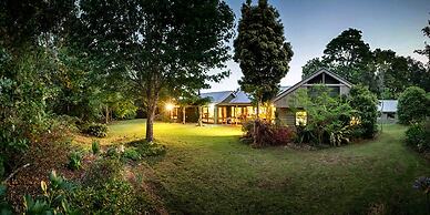 Mt Glorious Getaways