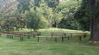 Mt Glorious Getaways