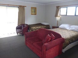 Westport Holiday Park And Motels