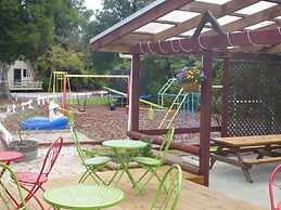 Westport Holiday Park And Motels