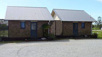 Westport Holiday Park And Motels