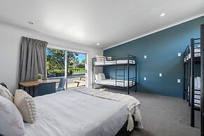 Tasman Holiday Parks – Beachaven