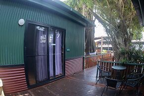 Batchelor Butterfly Farm