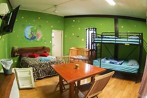 Batchelor Butterfly Farm