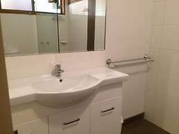 Ambassador Motor Inn Ballarat