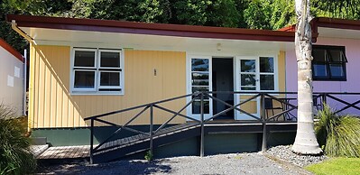 Coastal Motor Lodge