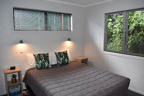 Coastal Motor Lodge