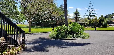 Coastal Motor Lodge