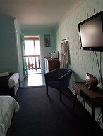 Lancelin Sands Hotel