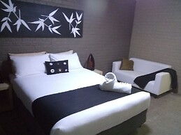 Lancelin Sands Hotel