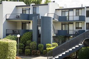 Manuka Park Apartments