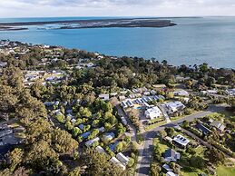 Metung Holiday Villas