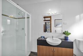 Metung Holiday Villas