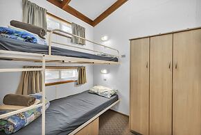 Metung Holiday Villas