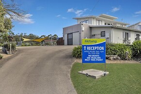 Metung Holiday Villas