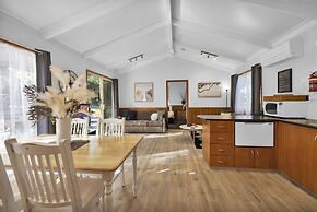 Metung Holiday Villas