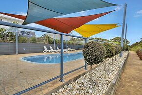 Metung Holiday Villas