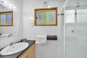 Metung Holiday Villas