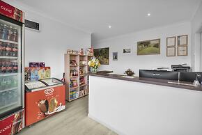 Metung Holiday Villas