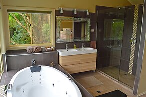 Maleny Luxury Cottages