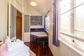 Auckland Hill Bed & Breakfast