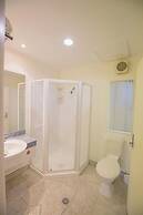 Albany Executive Motor Inn