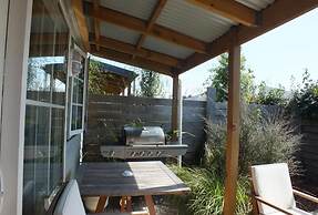 Cranford Cottages And Motel