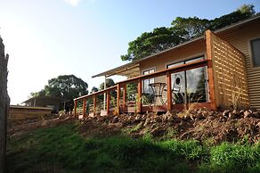 Gisborne Peak Winery Cottages