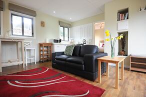 Gisborne Peak Winery Cottages