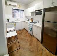 Largs Pier Hotel Motel