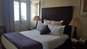 Largs Pier Hotel Motel