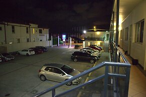 Westside Motor Inn
