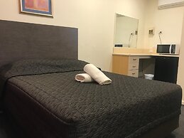 Westside Motor Inn