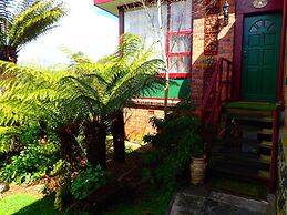 Blakes Manor Self Contained Heritage Accommodation