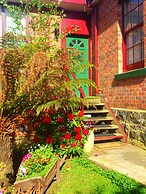 Blakes Manor Self Contained Heritage Accommodation