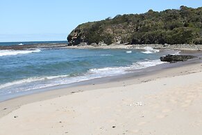 Points South By The Sea