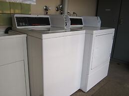 Canberra Lyneham Motor Inn