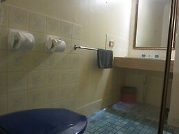 Canberra Lyneham Motor Inn