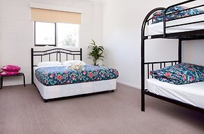 Bayplay Beach Accommodation - 2 locations