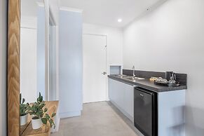 Mariners Cove at Paynesville Motel & Apartments