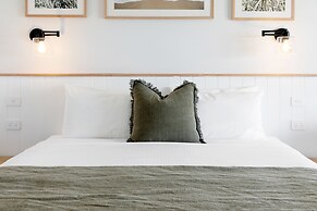 Mariners Cove at Paynesville Motel & Apartments