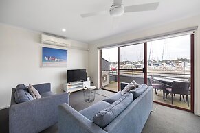 Mariners Cove at Paynesville Motel & Apartments