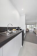 Mariners Cove at Paynesville Motel & Apartments