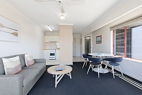 Mariners Cove at Paynesville Motel & Apartments