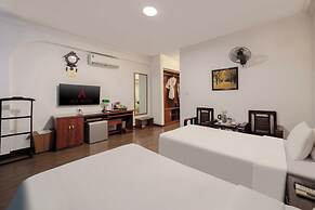 A25 Hotel - 45B Giang Vo