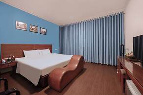 A25 Hotel - 45B Giang Vo