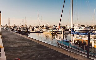 Point Lonsdale Holiday Apartments - Adults only