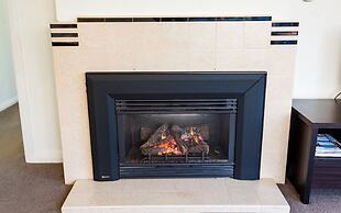 Point Lonsdale Holiday Apartments - Adults only